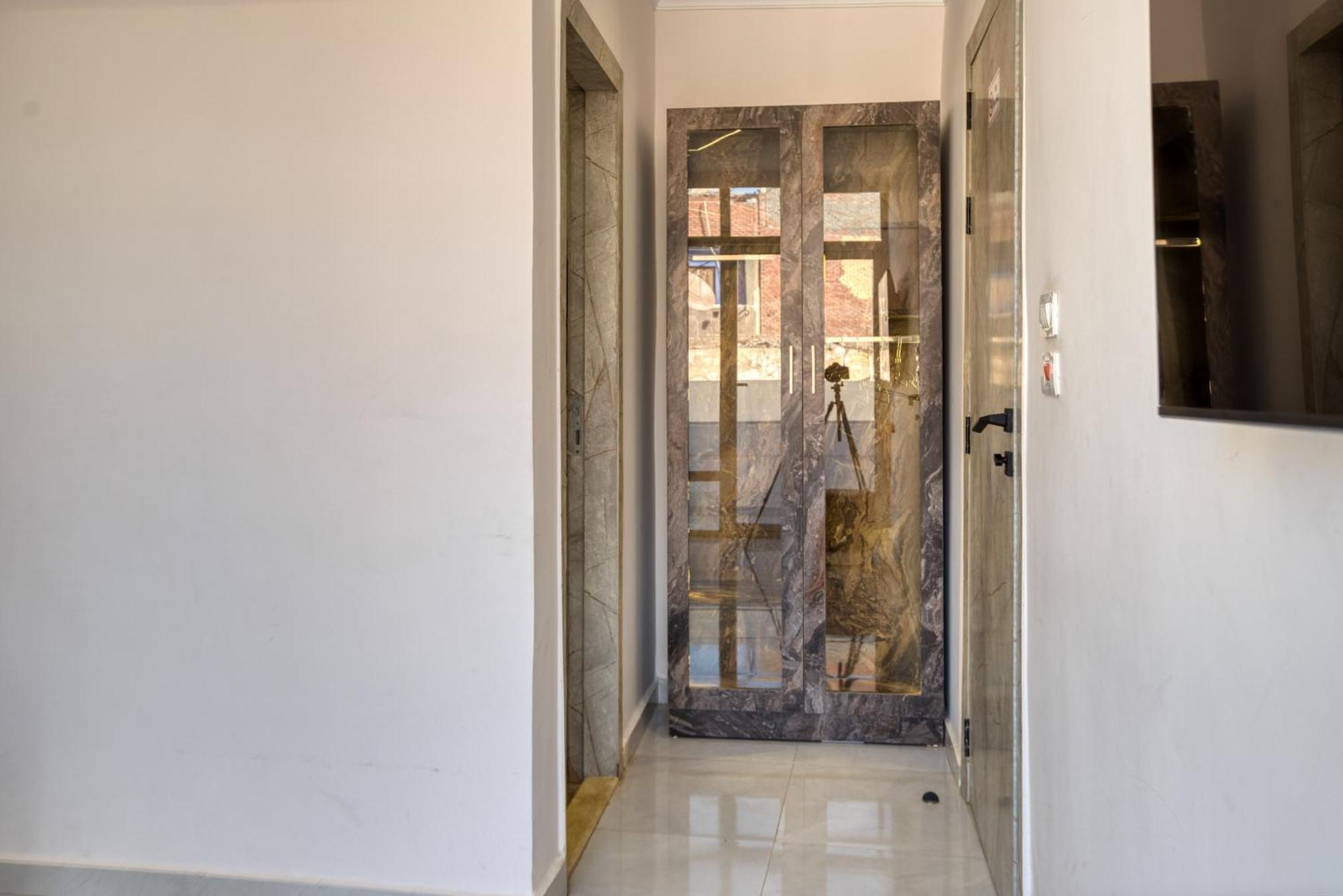 Tree Lounge Pyramids View Inn , Sphinx Giza Kafret el-Gabal المظهر الخارجي الصورة